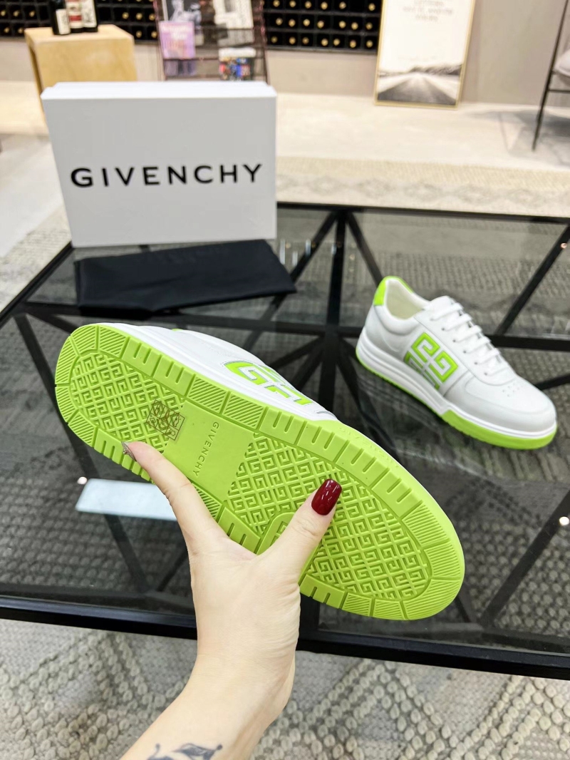 Givenchy Sneakers